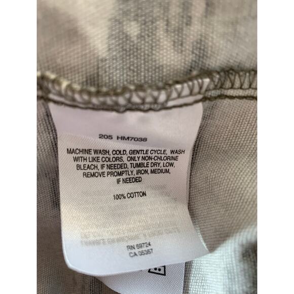 Columbia River Lodge button up shirt deer print on green XL - Picture 9 of 10